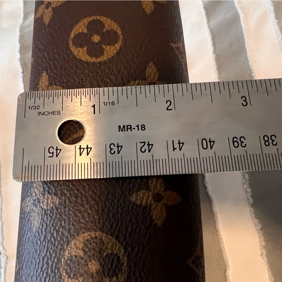 Louis Vuitton Brown Monogram Toiletry Pouch - Picture 7 of 9